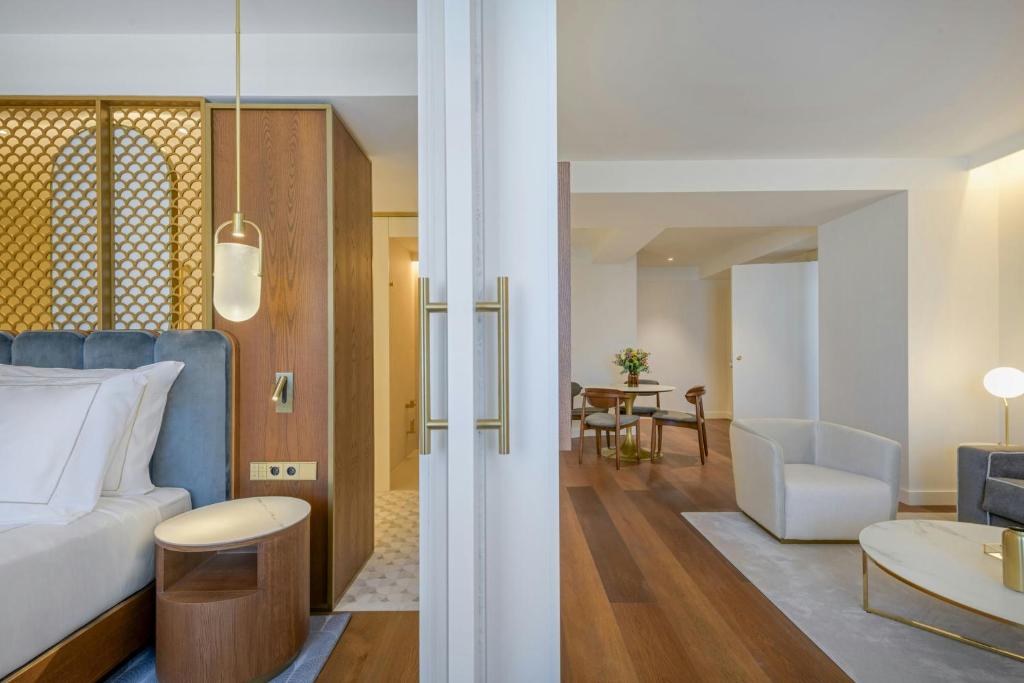 Grand Hotel Centenari, Valencia, Autograph Collection - 10