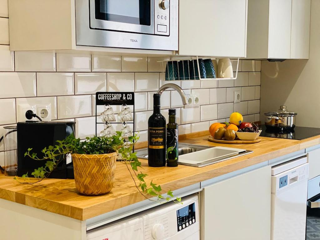 Beautiful modern loft 1km from the sea in Valencia - 4