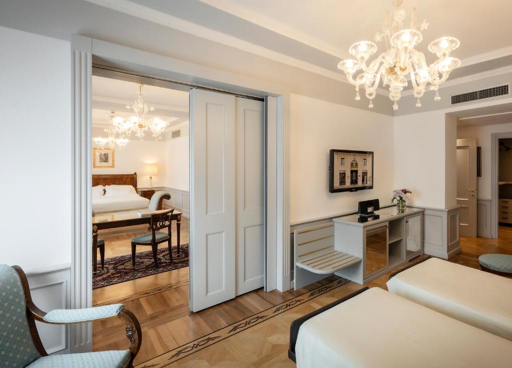 Due Torri Hotel - 40