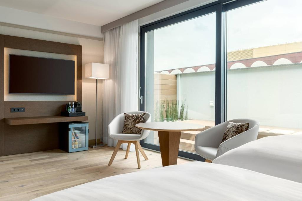 AC Hotel by Marriott Wroclaw - 21