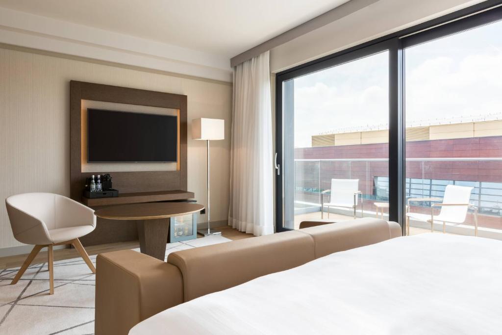 AC Hotel by Marriott Wroclaw - 27