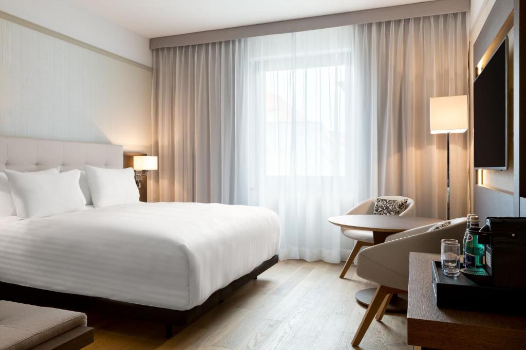 AC Hotel by Marriott Wroclaw - 7