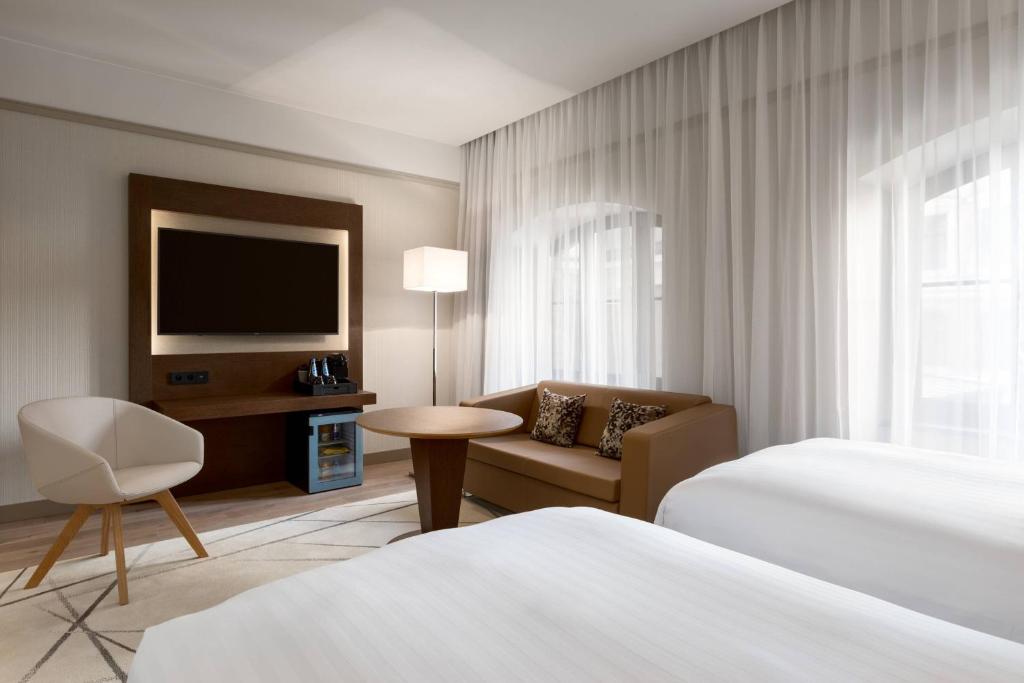 AC Hotel by Marriott Wroclaw - 19