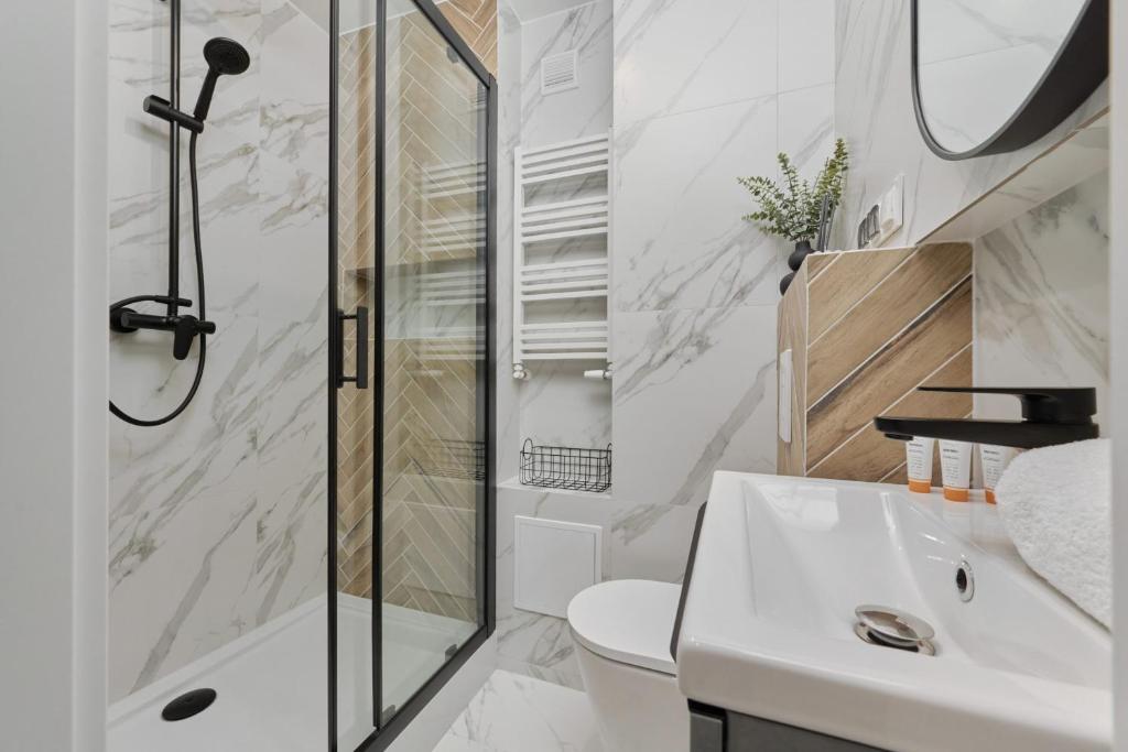 Zegadłowicza Riverside Studio in Wrocław by Noclegi Renters - 5