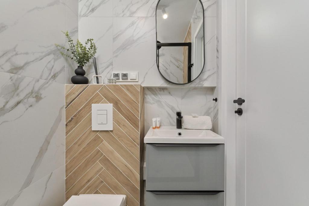 Zegadłowicza Riverside Studio in Wrocław by Noclegi Renters - 12