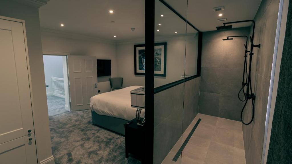 The Hotel Chester - 4