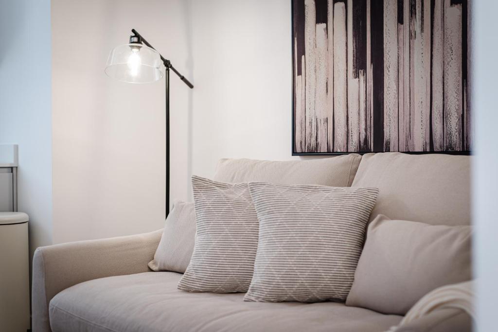 Grosvenor Stylish Apartments - Chester - 22