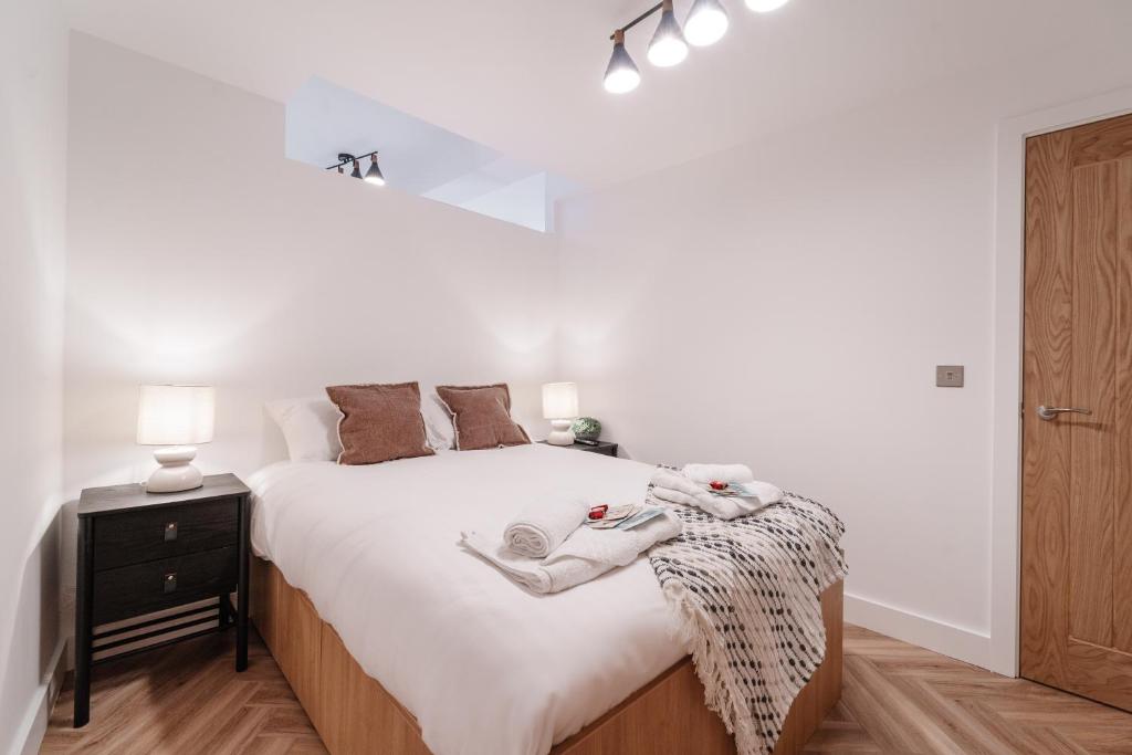Royal House Stylish Apartments - Chester - 38