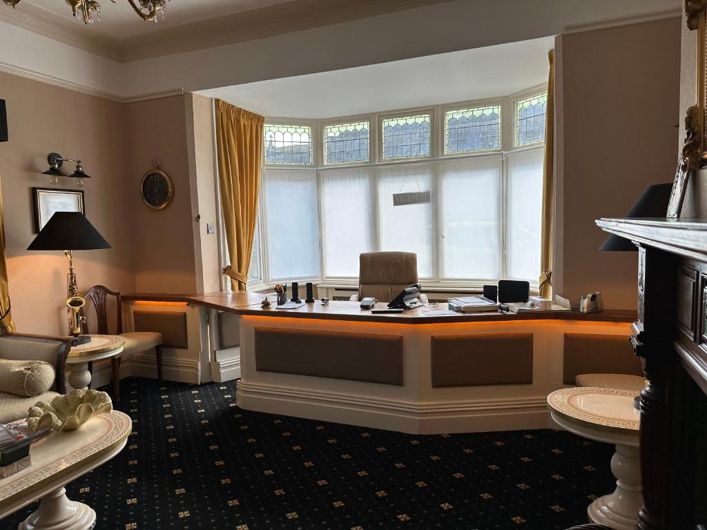 Chester House Guest House - 15