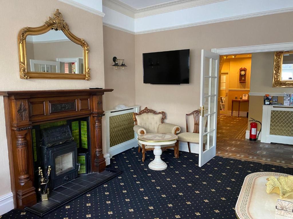 Chester House Guest House - 26