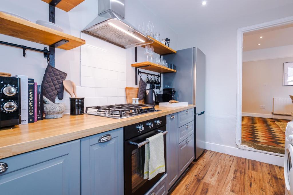 Central 2-bed home in Chester by 53 Degrees Property - Amazing location, Ideal for Couples - Sleeps 4! - 17