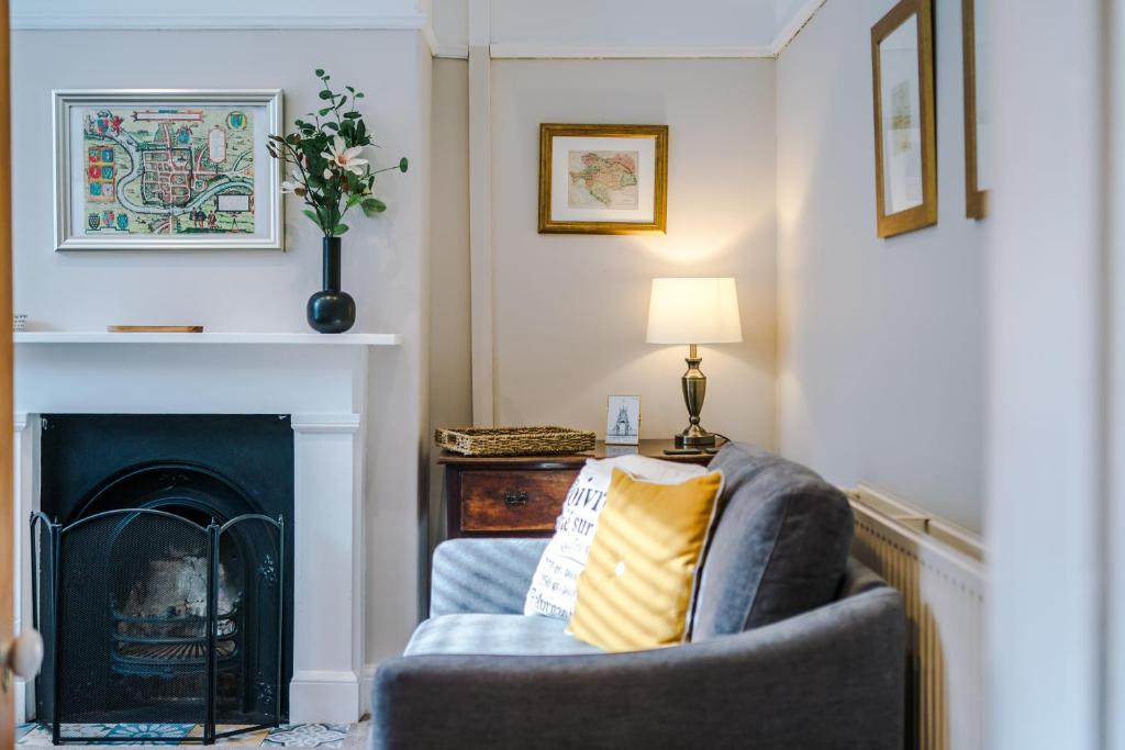 Central 2-bed home in Chester by 53 Degrees Property - Amazing location, Ideal for Couples - Sleeps 4! - 12