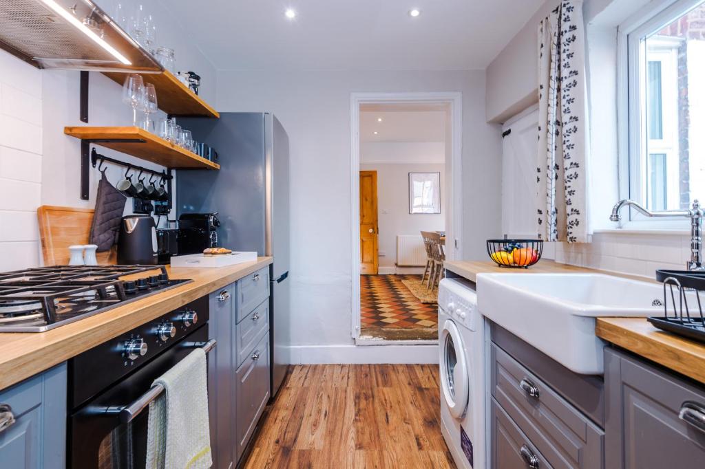Central 2-bed home in Chester by 53 Degrees Property - Amazing location, Ideal for Couples - Sleeps 4! - 18