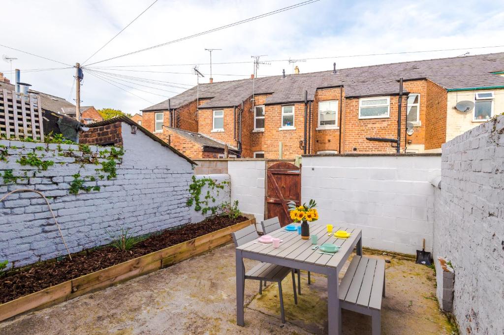 Central 2-bed home in Chester by 53 Degrees Property - Amazing location, Ideal for Couples - Sleeps 4! - 32