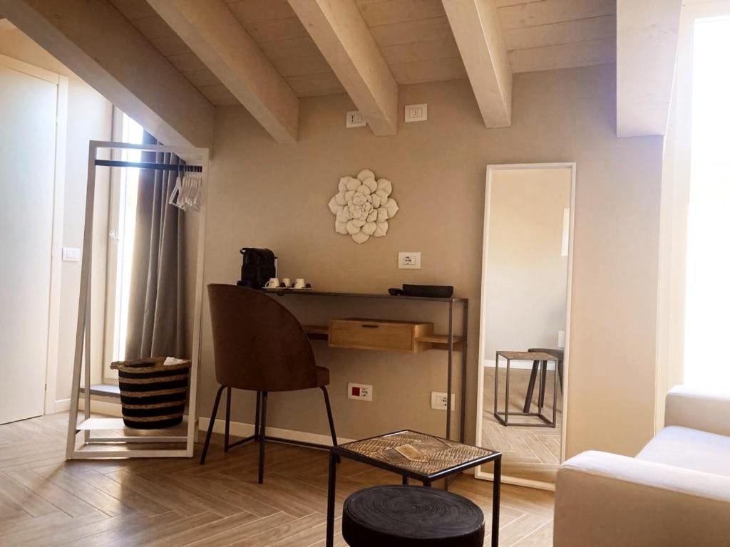Gatto Bianco Rooms 42 - 11