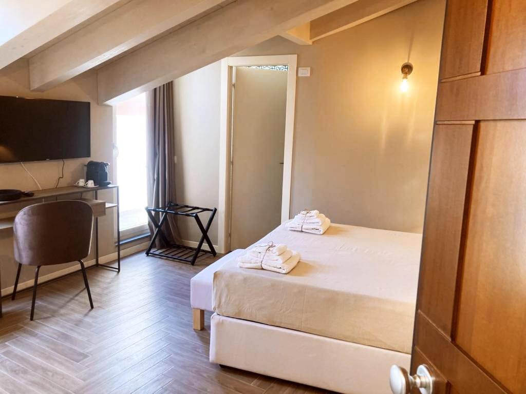 Gatto Bianco Rooms 42 - 5