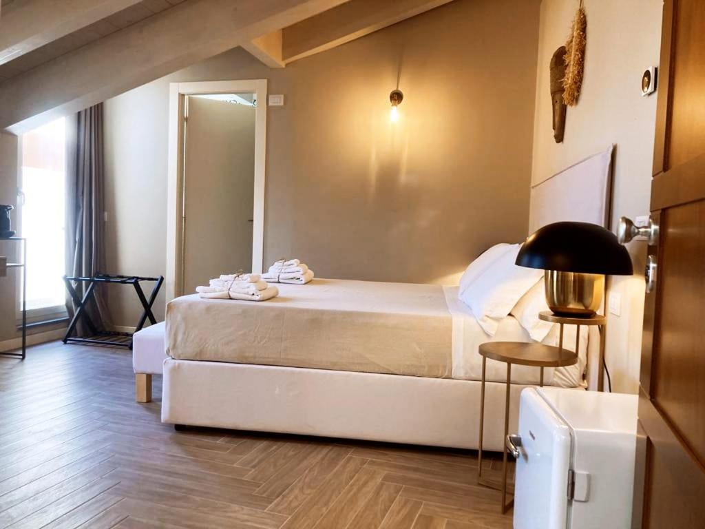 Gatto Bianco Rooms 42 - 8