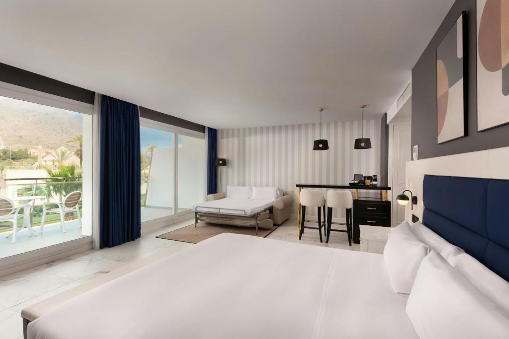 Four Points by Sheraton Costa Blanca Resort - 45
