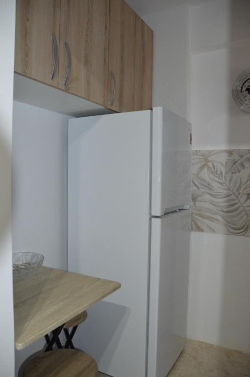 Karola 3C apt with pool - 17