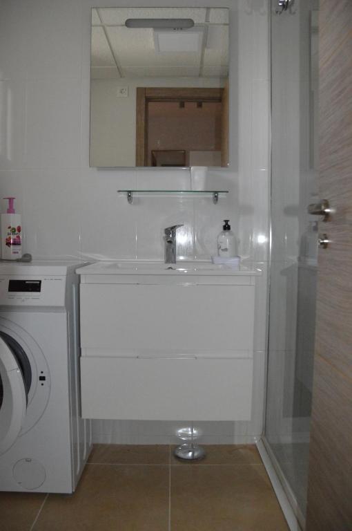Karola 3C apt with pool - 25