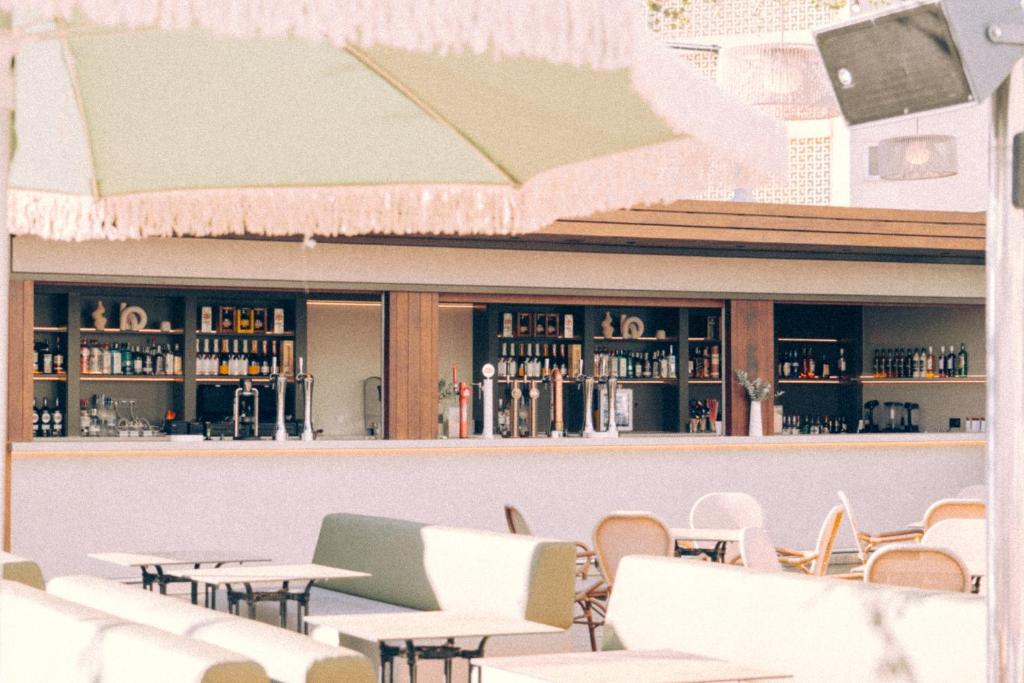 Marina Resort Benidorm - The Original Benidorm Vibe - 24