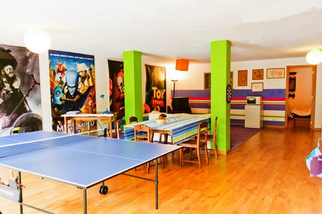 Coloured Studio - 5