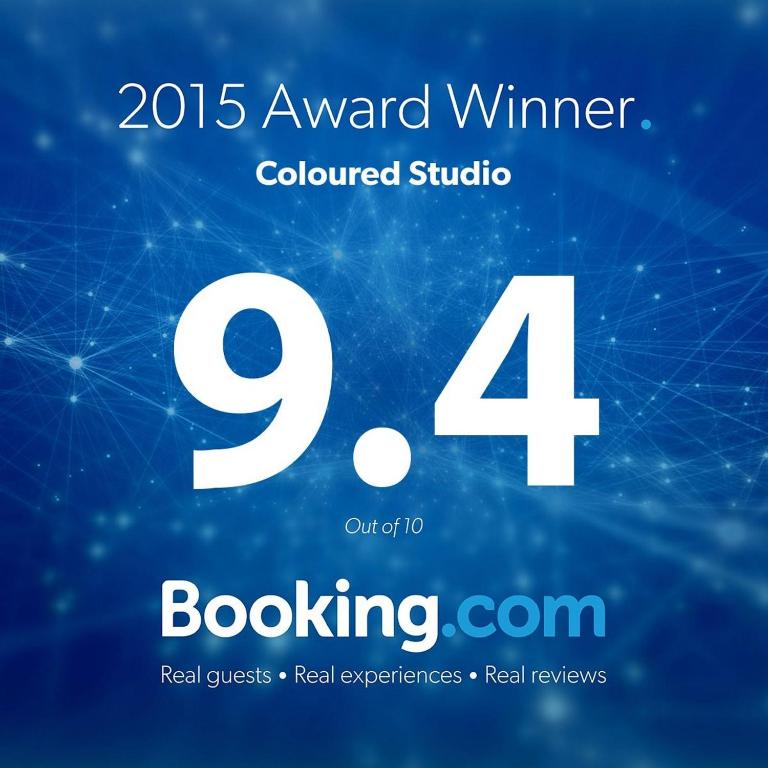 Coloured Studio - 35