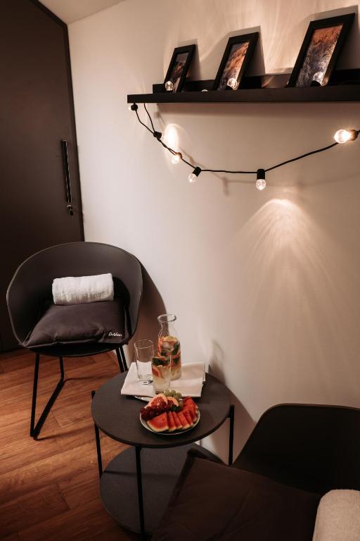 Luxury Oasis, Sauna, AC and Free Parking - 18